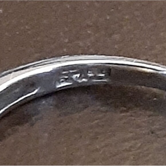 Effy 14k white gold tanzanite diamond band pinkie ring. Solid gold. size 4.5 - Picture 4 of 11